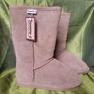 Bearpaw Women's Tall Nutmeg Light Brown Boots Size 7